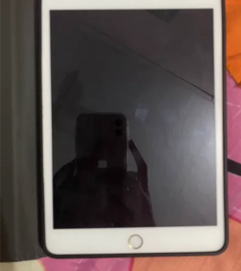 二手个人苹果平板ipadmini4 32g...