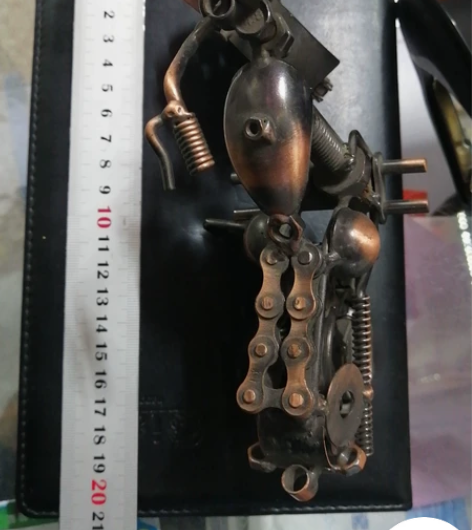 自己收藏的摩托转给需要的同学，50包邮吧，...