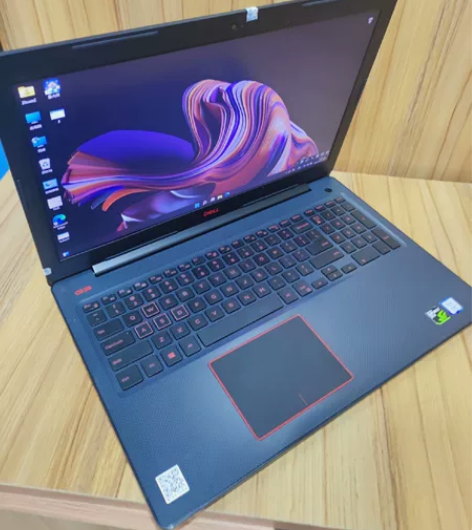 戴尔i7六核游戏笔记本电脑 戴尔g3 35...