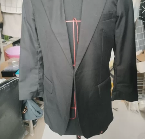 服装设计 男西服作业(上衣和裤子) 型号1...