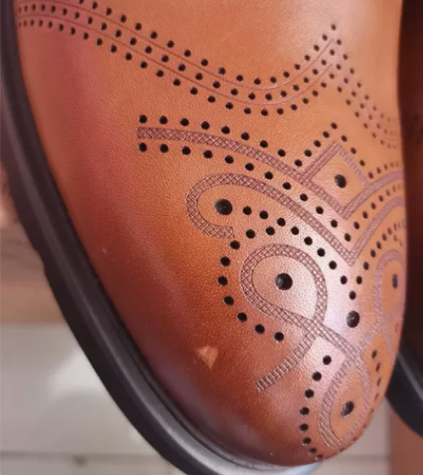 七匹狼布洛克男单，40码，瘦脚可穿41，有...