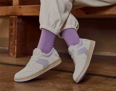 乔丹 秋季新品女板鞋柔软回弹舒适耐磨复古街...