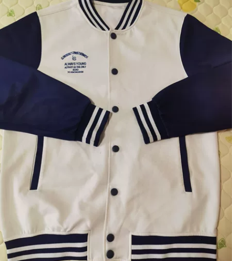 校服一套，男女同款。威达厂质量好，180\...