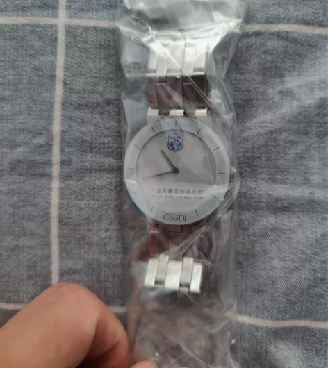 大连实德足球队，罗西尼联名手表，腕表，老球...