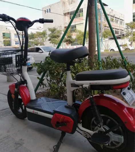 台铃电动自行车，买来不到一年，电池可跑35...