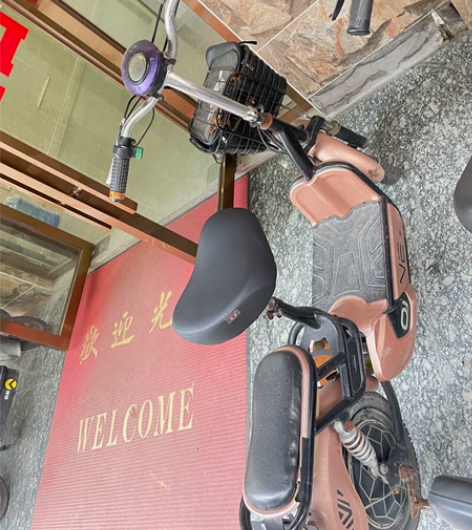 回老家电动车便宜处理了 感兴趣的话点“我想...