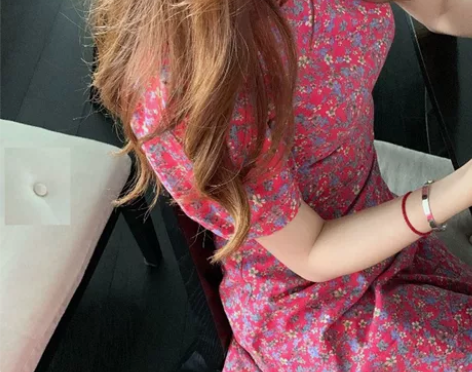 智熏法式桔梗连衣裙女夏天半袖圆领打底碎花纯...