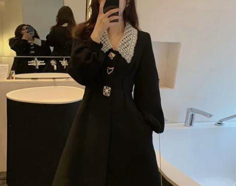 法式收腰蕾丝娃娃领连衣裙子女春秋小众复古赫...