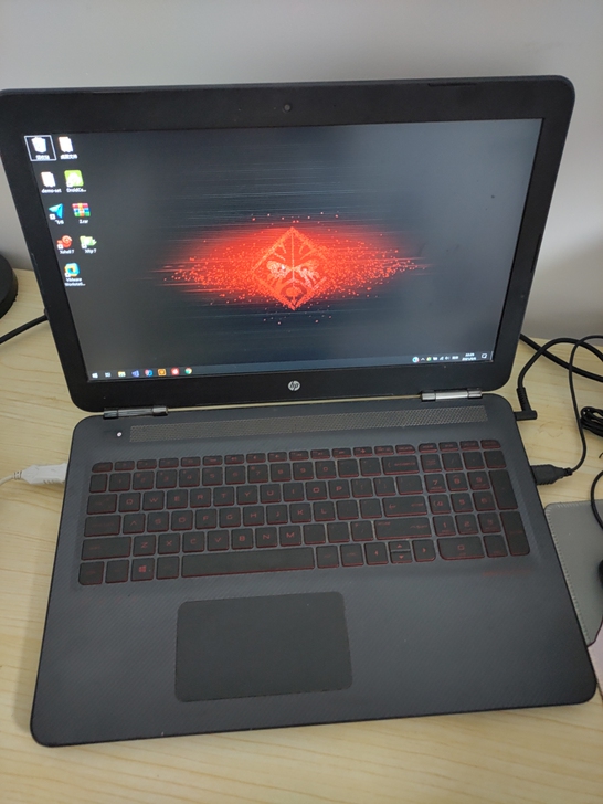 暗影精灵2代pro，i7 7700，8g内...