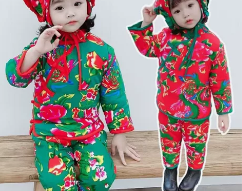 出 民族风小花棉袄绿色一套+帽子 20元...