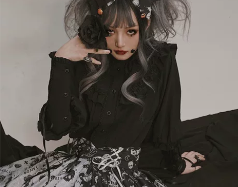 半糖甜心，羊腿袖 黑色s码，全新带吊牌 包...