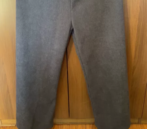 全新筒式女休闲裤：新品，一次没穿过。 感兴...