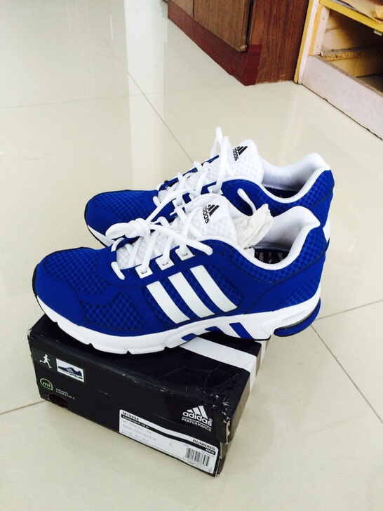 阿迪达斯adidas 全新跑步鞋 resp...