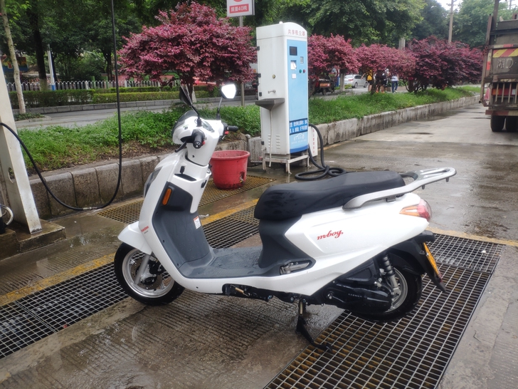 踏板摩托车豪爵m boy 萌哥 买菜车 铃...
