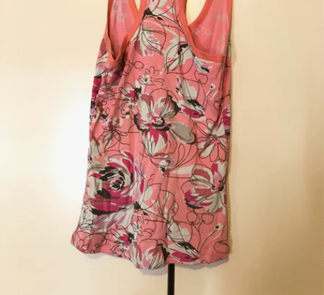 女士无袖吊带印花背心 很好看的颜色，我手臂...