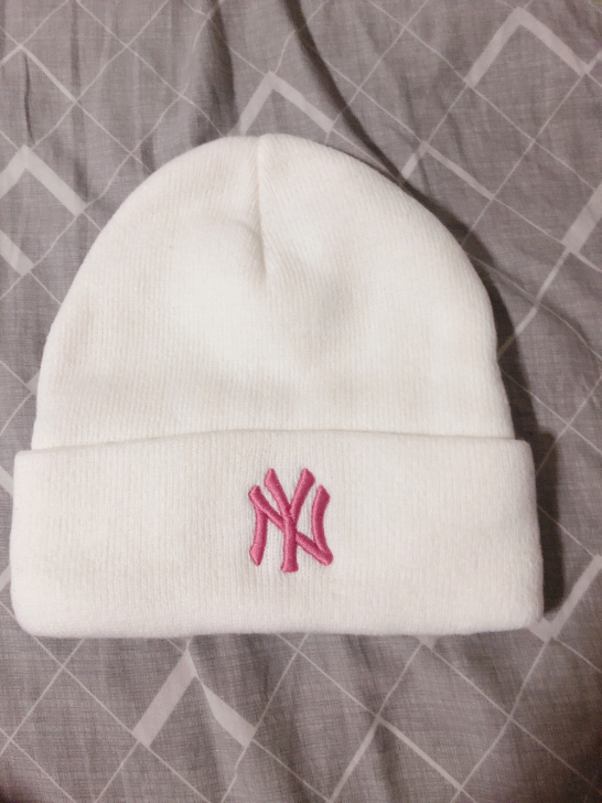 MLB冬季毛线帽女，仅试戴一次，99新！