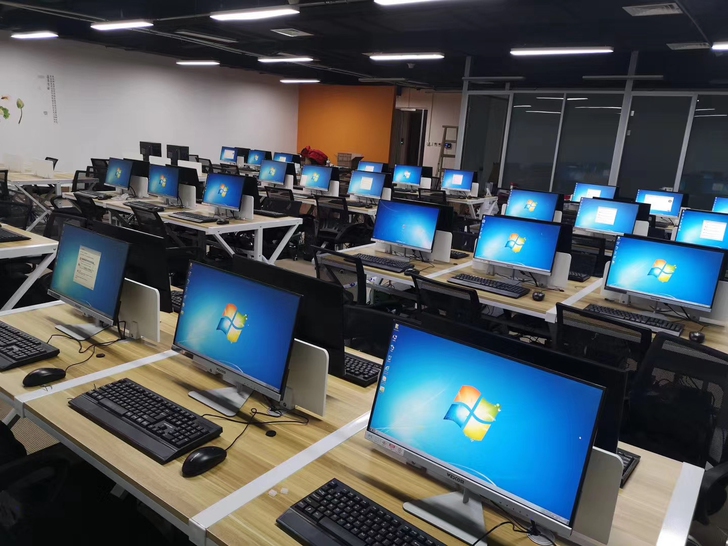 高价收台式机。 笔记本，电脑配件  高价收...