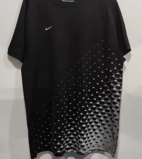 男士短袖  XL码  衣长77胸围58 尺...