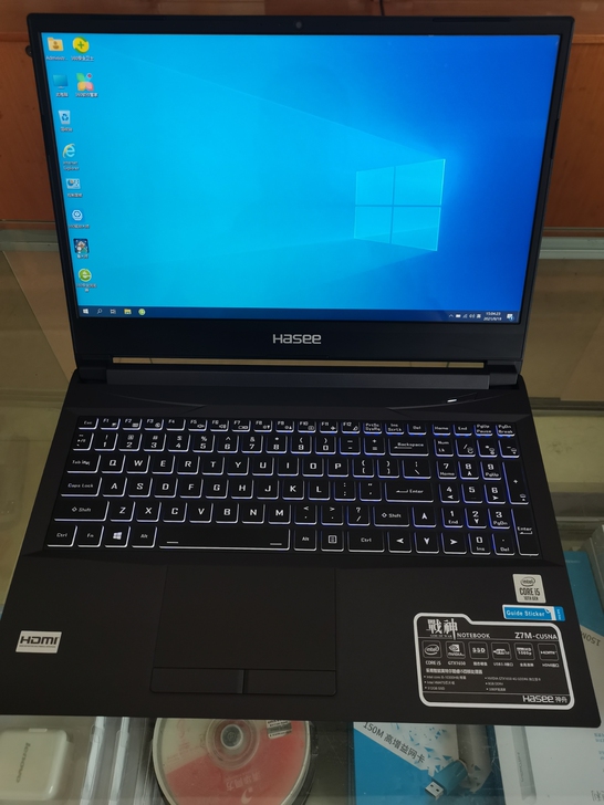 战神Z7M 15.6寸游戏笔记本