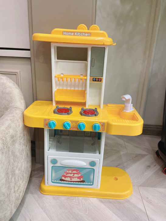 过家家做饭玩具，用的干净，配套小玩具零件都...
