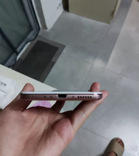 vivoY66i  时间太久远内存不清楚 ...