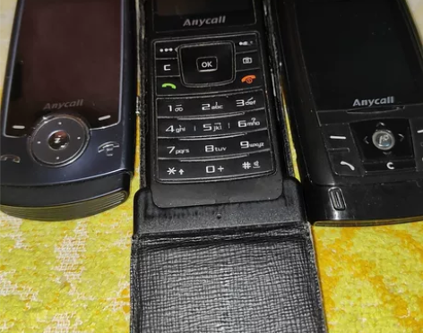 三部经典怀旧三星手机，品相如图，款式如图，...