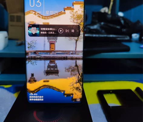 努比亚z40pro，8+256配置，骁龙8...