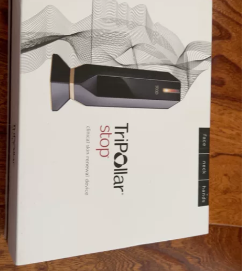 初普美容仪全新保真 别人送的 全新未拆封