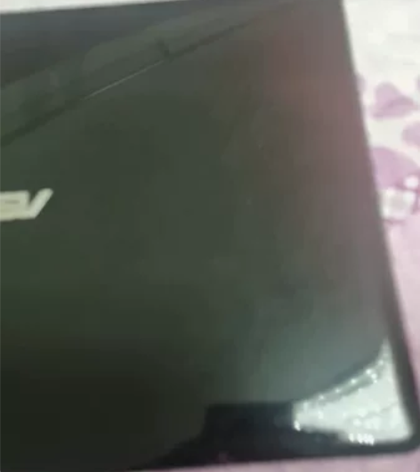 华硕顽石电竞笔记本  I7的2.6ghz处...