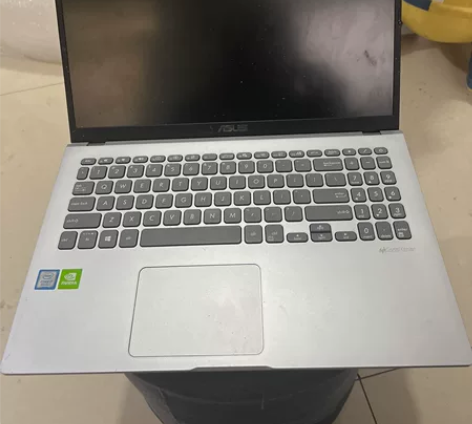 华硕FL8700F笔记本电脑 出售一台坏的...