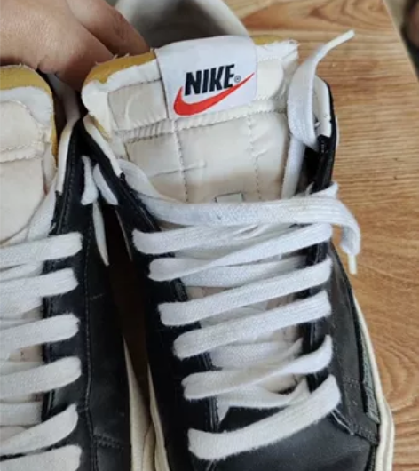 NIKE 真皮休闲运动鞋 8/260/41...