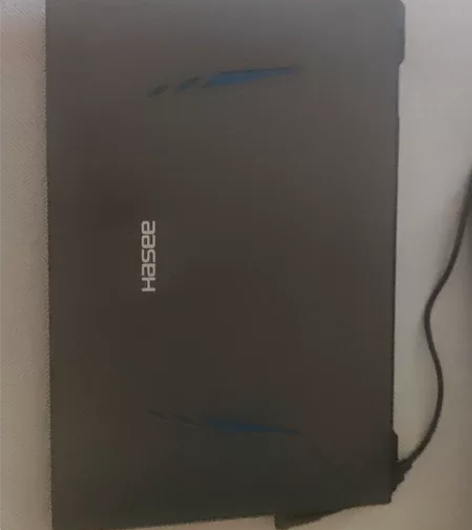 自用神州笔记本，型号K670D_G4A1，...