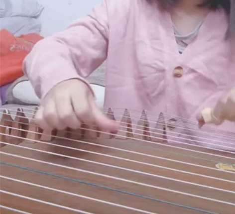 华彩古筝老材料，穿透力很好要去另一个城市了...