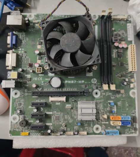 HP品牌机IPM87-MP主板+G1820...
