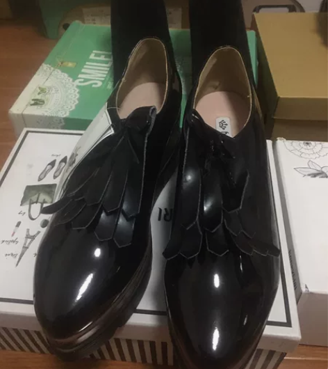 全新单鞋有吊牌不退换 感兴趣的话点“我想要...