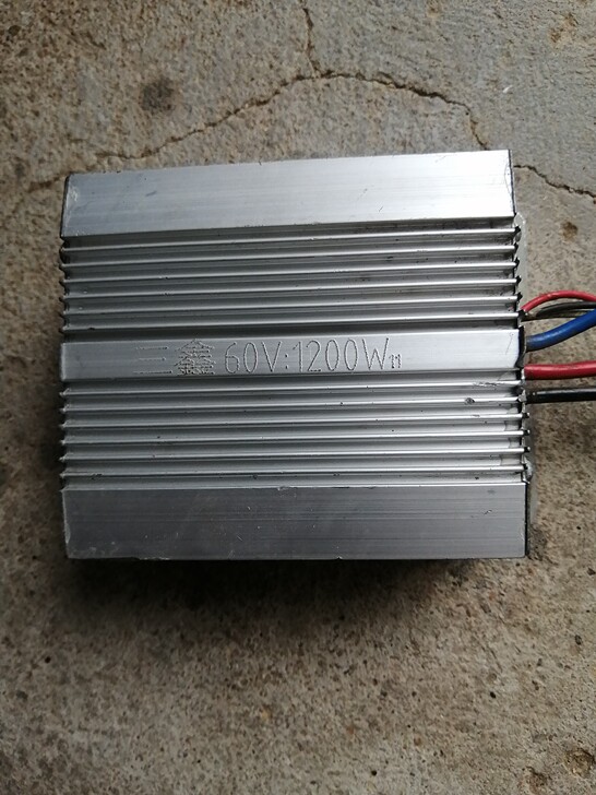 三鑫60V1200w控制器需要的请留言。