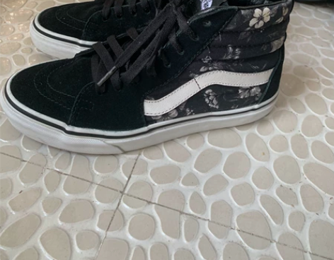 VANS正品范斯帆布鞋，商场专柜购买，36...
