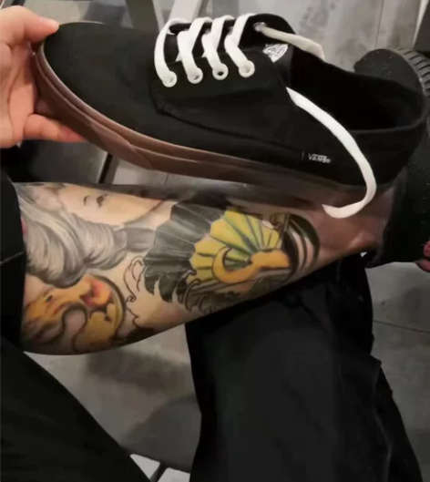 正品Vans bj生胶鞋 尺码 ：38.5...