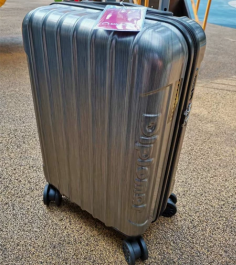 正品外交官旅行箱20寸密码箱万向轮登机箱小...