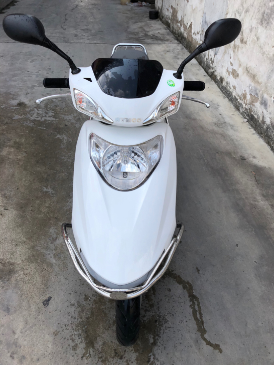 新到一只神鹰喜悦公主,新车落地八百公里,证...