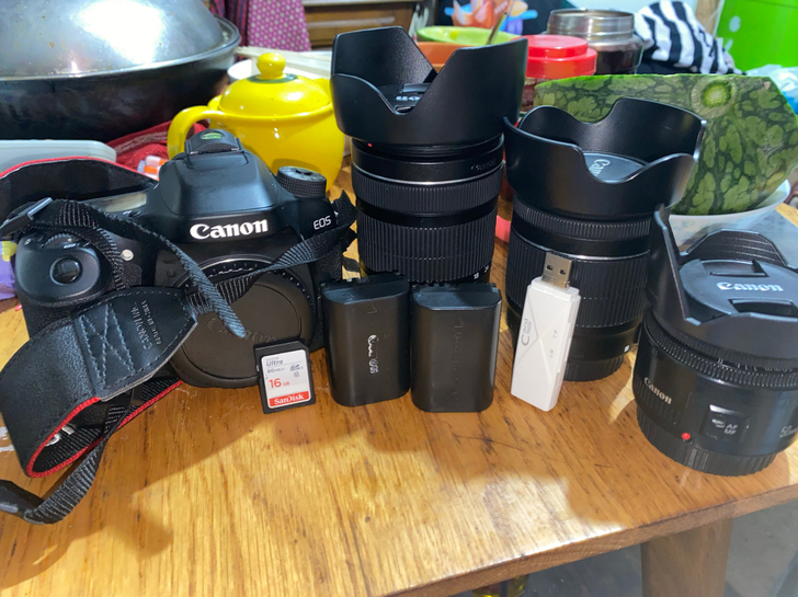 95新佳能80d出租 3天起租 上海全区送...