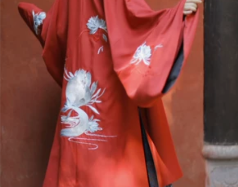 兰若庭 汉服 乘黄披风 红色加黑色 都是S...