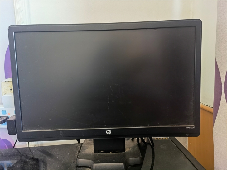 闲置一套惠普台式机