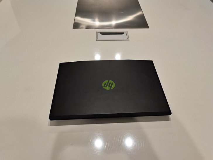 惠普 光影精灵4