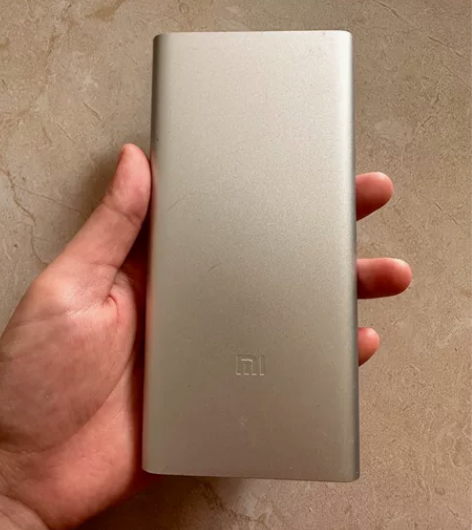 小米充电宝 10000毫安 无包装 无带线...