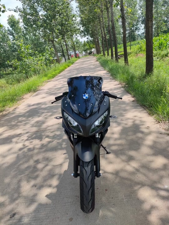 磨砂黑S款250地平线到货,九九新液晶表六...