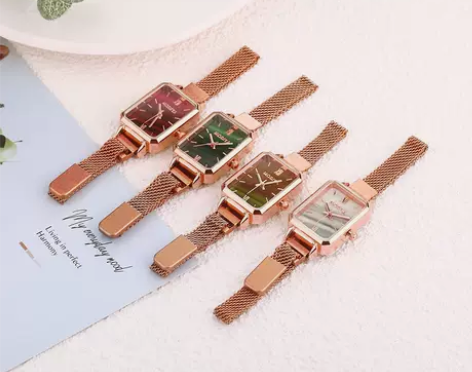 ins网红同款女表手表风森系列 孔雀小方表...