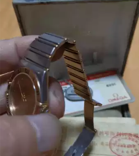 超薄全自动机械18K金欧米伽手表，有包装发...