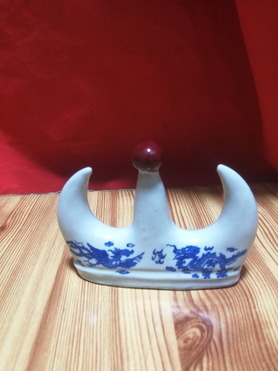 陶瓷毛笔架 手工白瓷笔搁陶瓷笔山笔挂架子
