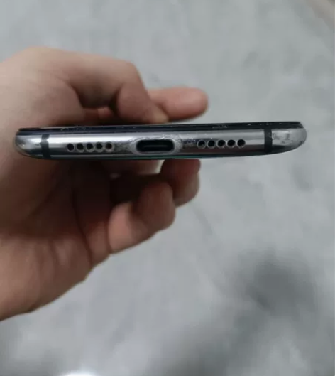 小米9 8+128g 有声音,能充电,屏幕...